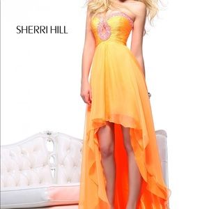 Brand New Sherri Hill size 8! Gorgeous Green!